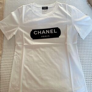 NEW Authentic CHANEL Uniform White Tee with Black Velvet Logo